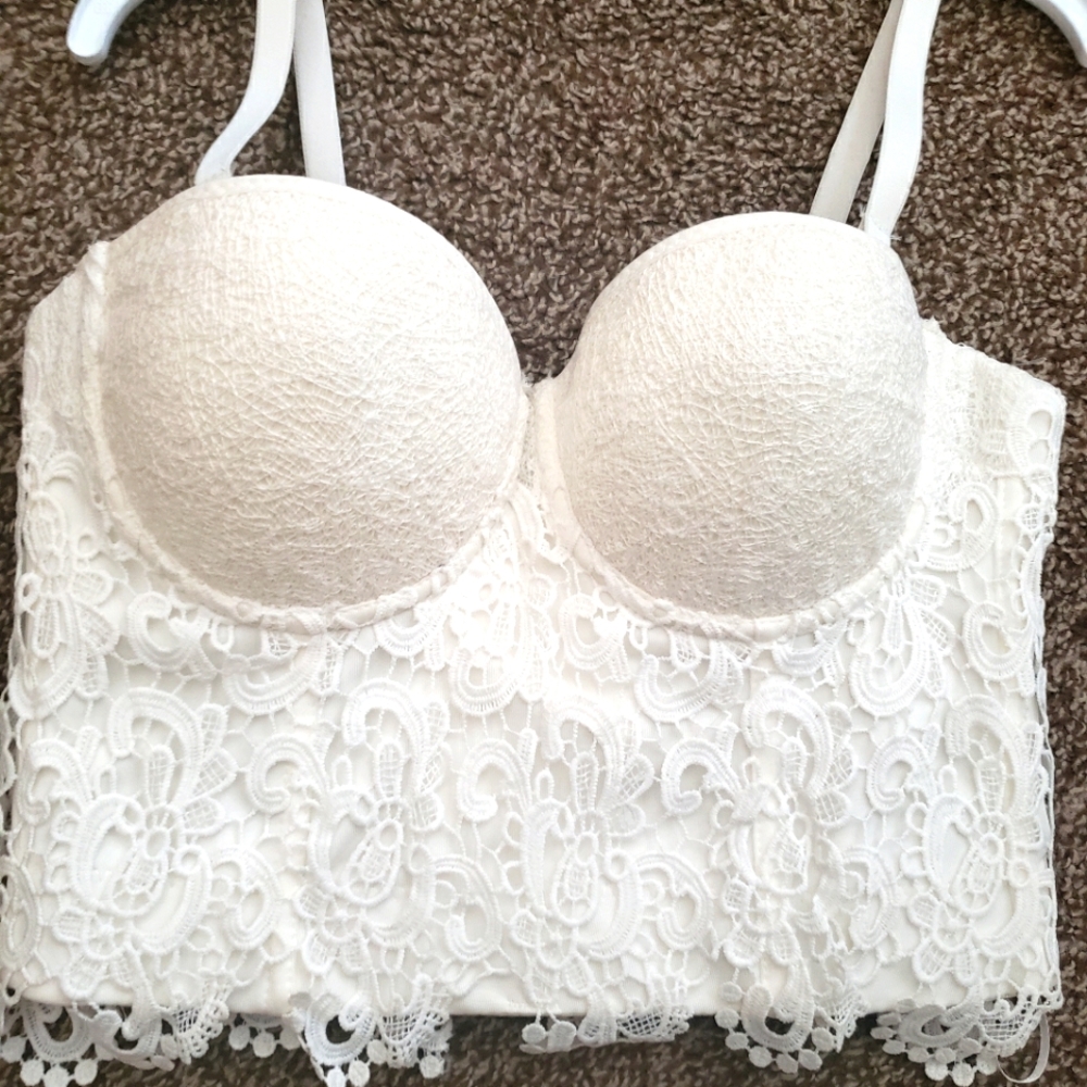 White crop top